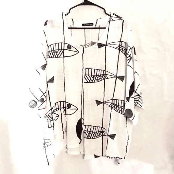 New Collection Italy Black White Fish Print Cotton Top XXL One Size - Picture 1 of 7
